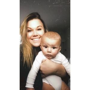 Meet your Posher, Laura